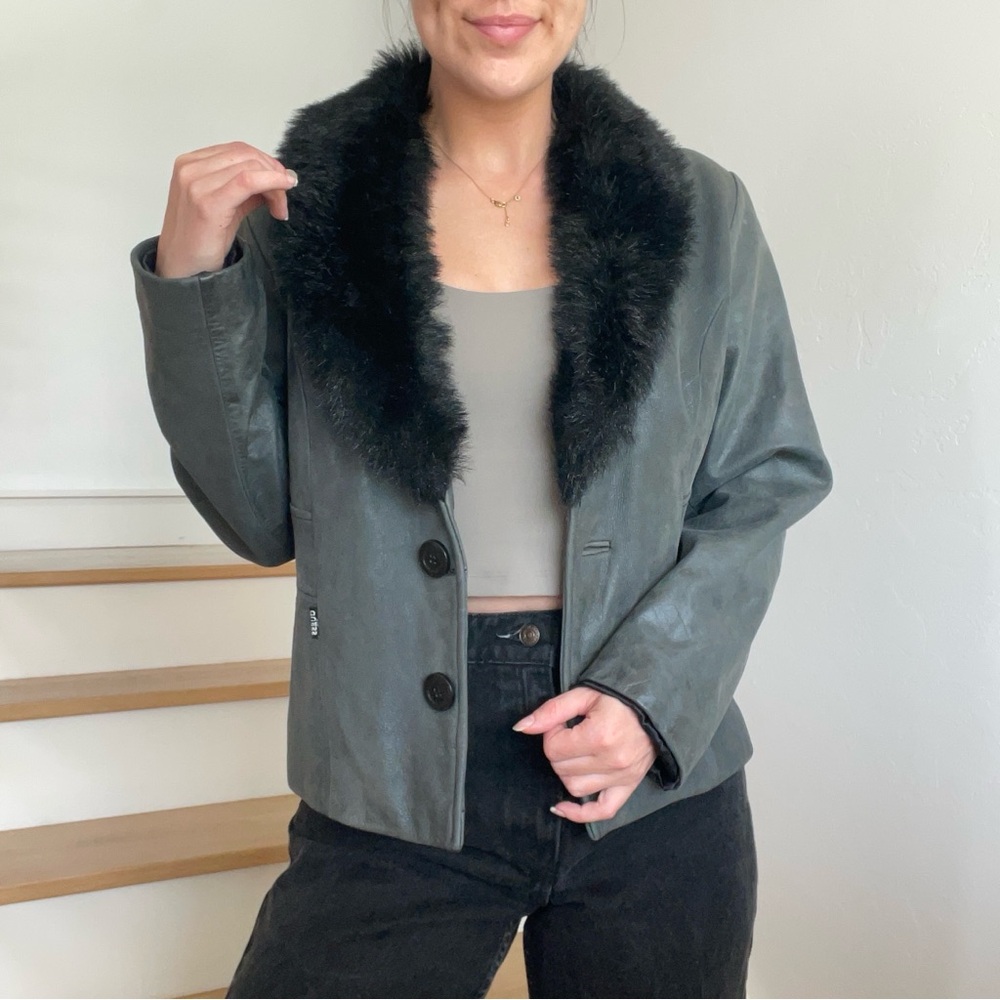 Vintage Guess Y2K Genuine Leather Grey Black Faux Fur Trim Jacket Coat Medium
